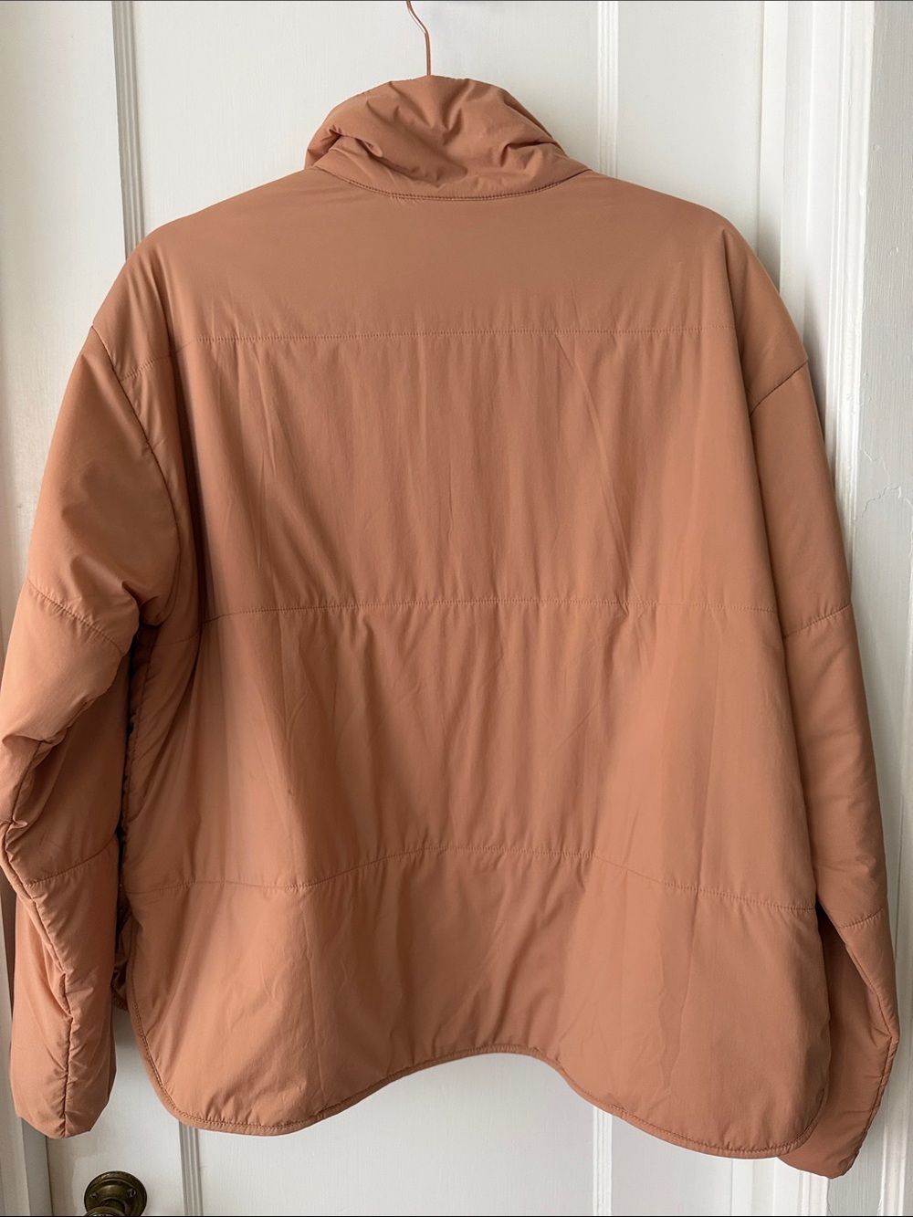 Vuori Women's Canyon Insulated Jacket Large Rose Color - Picture 6 of 7